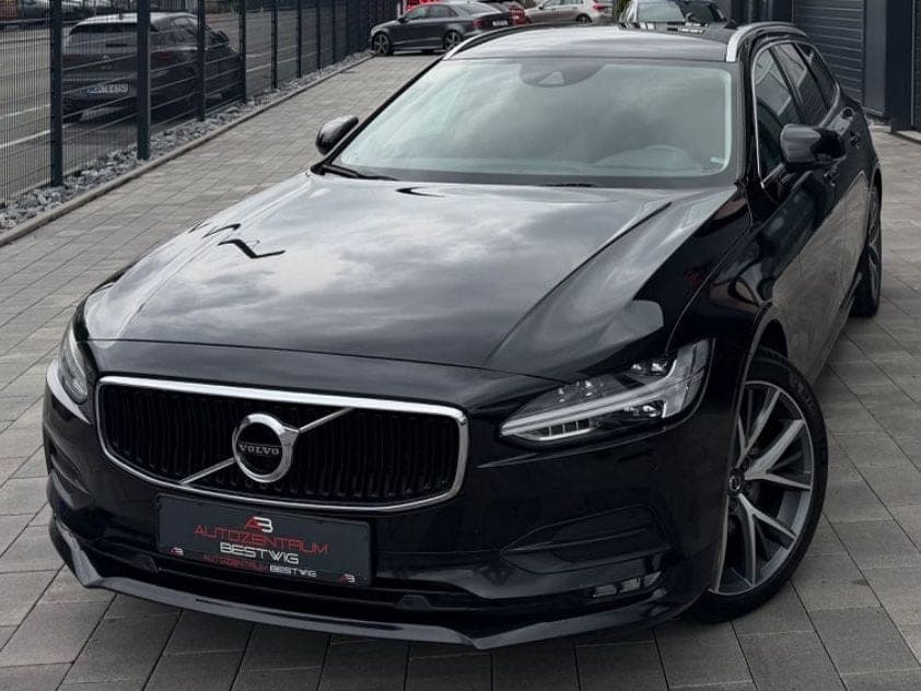 Volvo V90 Kombi Momentum Pro AWD*8-FACH*AHK*KAMERA