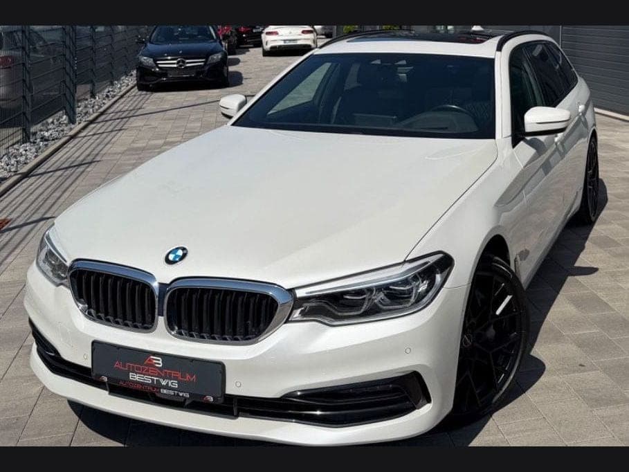 BMW 540i X-Drive Sport Line*KAMERA*8-FACH*PANO*LEDER
